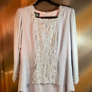 12p formal mother of the bride dress. Pale lavender. “Ursula” 38” bust. B2